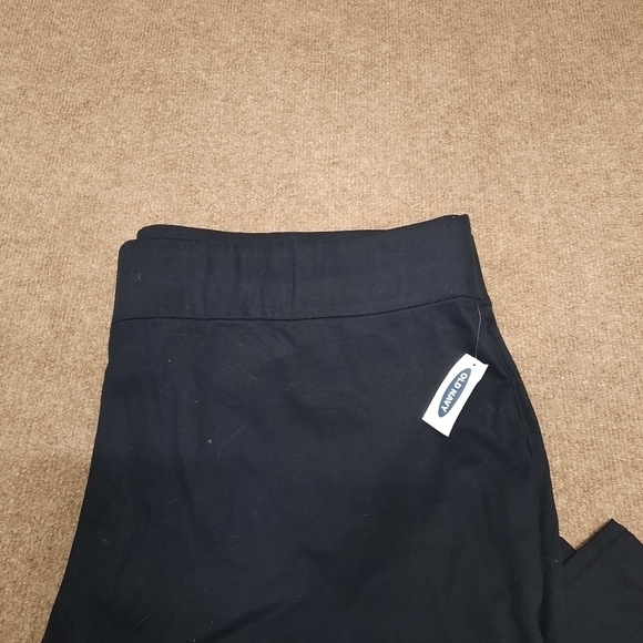 NWT Old Navy High Waisted Pull on Pants 26 Plus Long Black - Picture 4 of 11